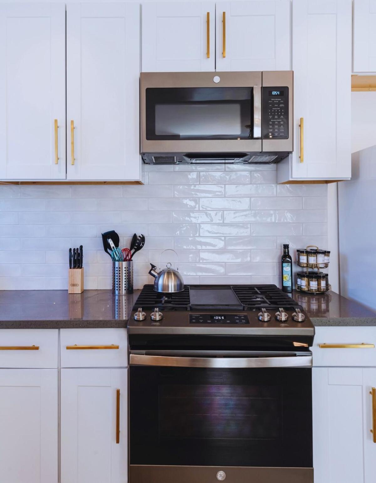Cozy Modern 3 Bed 1 Bath Home - Pet Friendly! Лоундейл Екстериор снимка